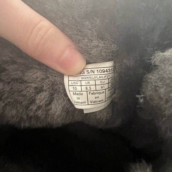 UGG Women’s Bailey Bow in grey size 10 - Picture 7 of 11